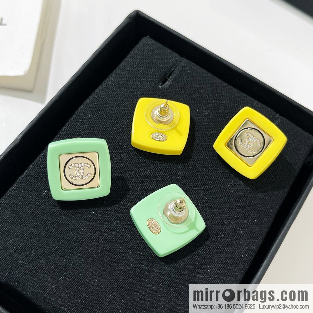 New ☑️ Chanel double c yellow green acrylic stud earrings