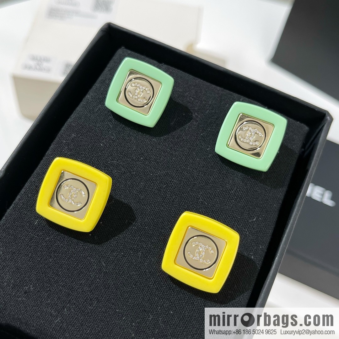 New ☑️ Chanel double c yellow green acrylic stud earrings