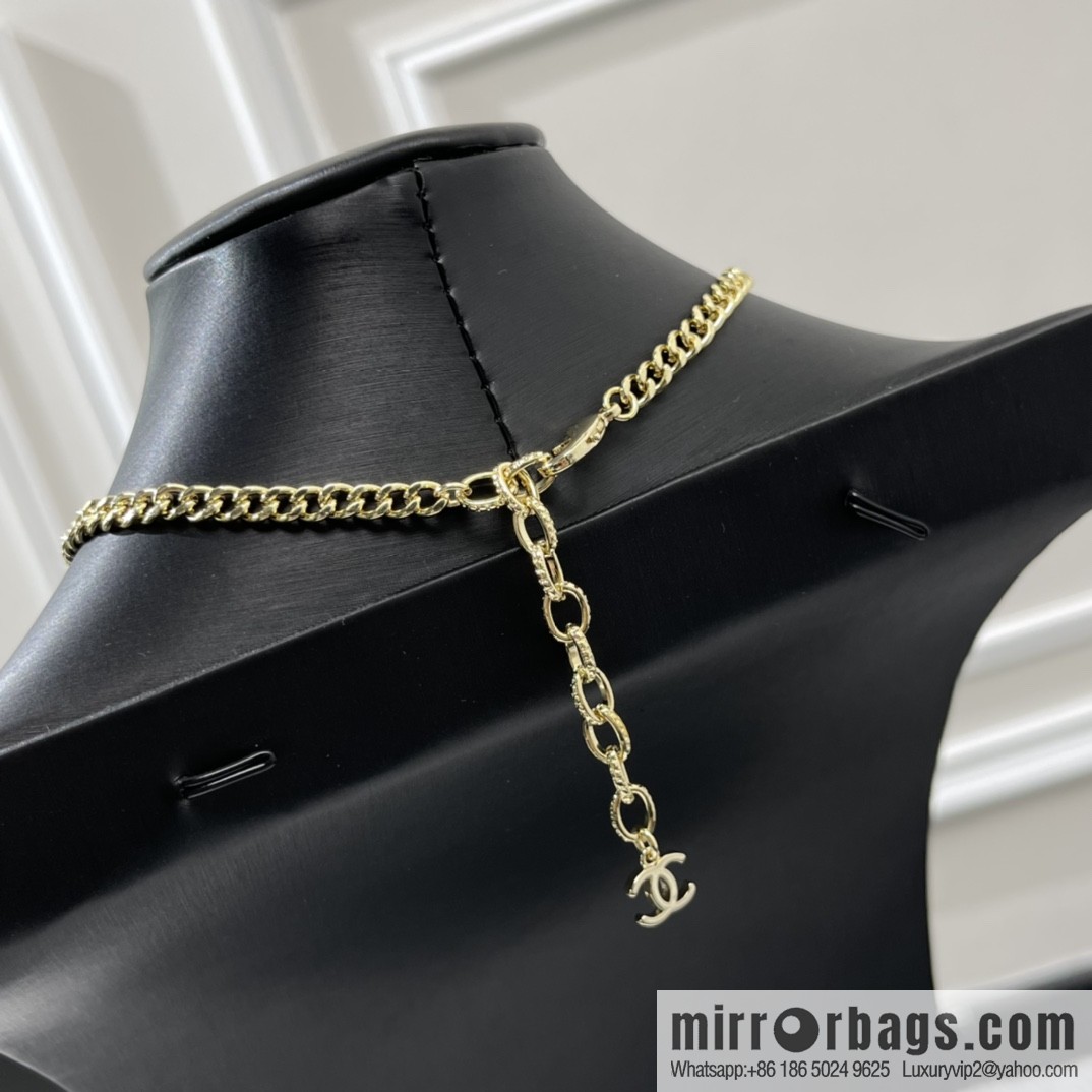 New ☑️ Chanel acrylic pearl necklace bracelet