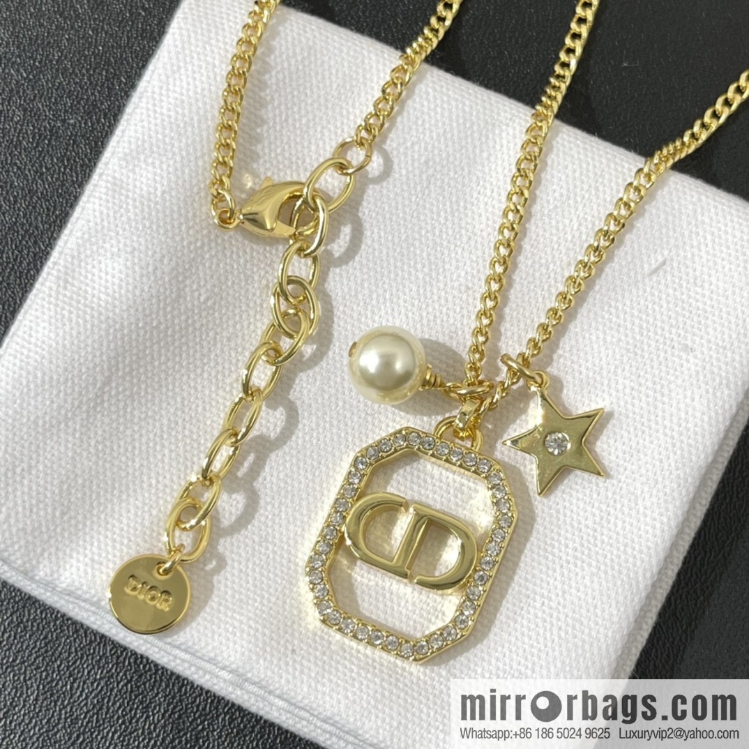 New ☑️ Dior CD pearl star necklace stud earrings