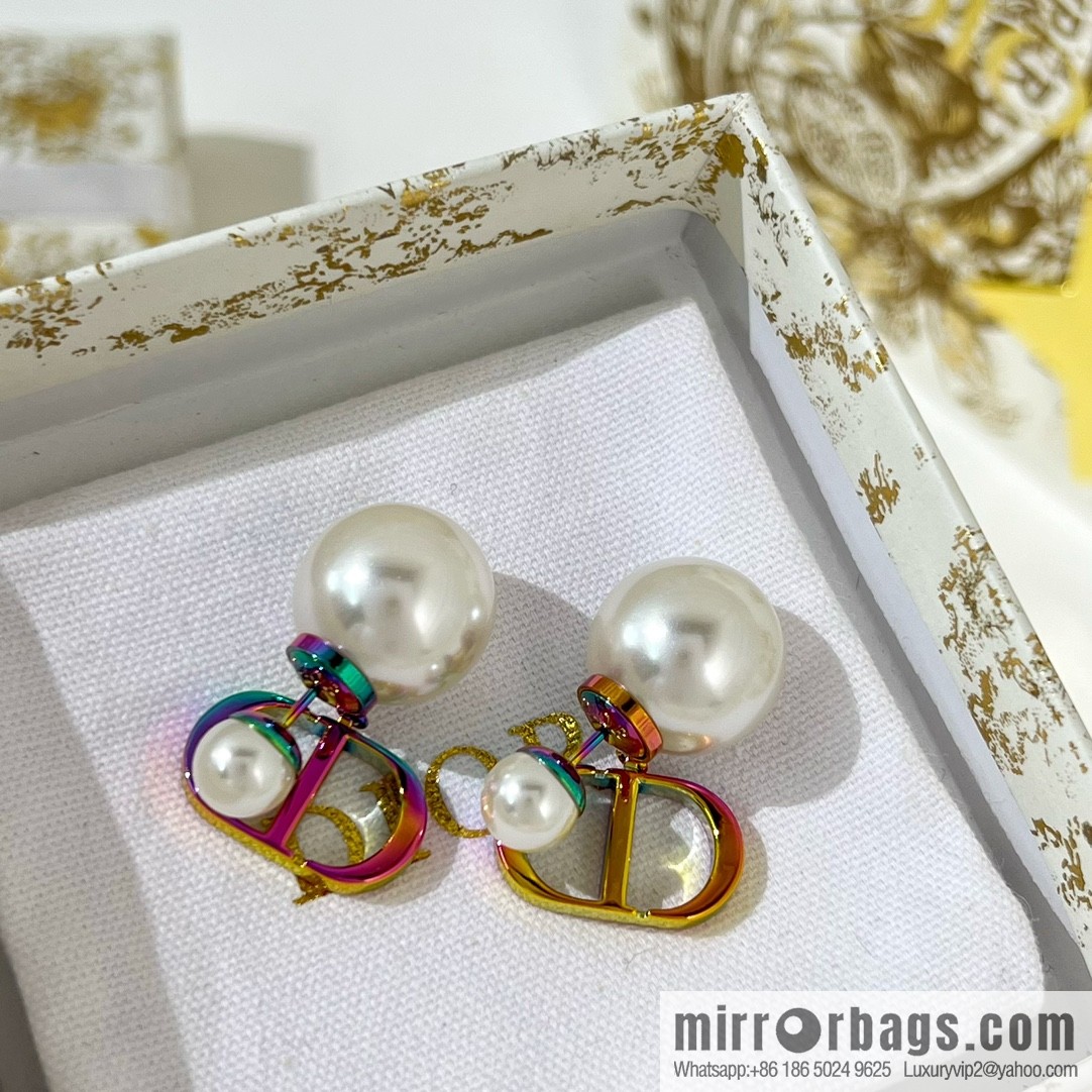 New ☑️ Dior CD size pearl stud earrings