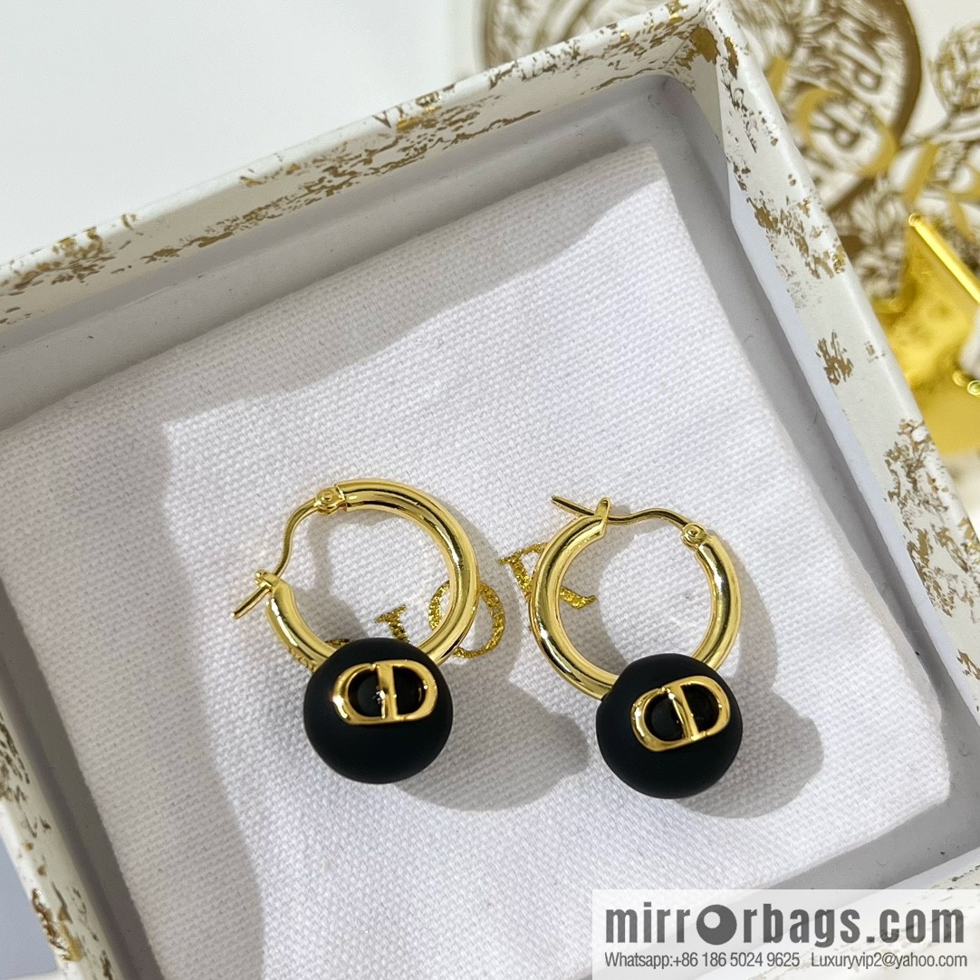 New ☑️ Dior CD black pearl stud earrings