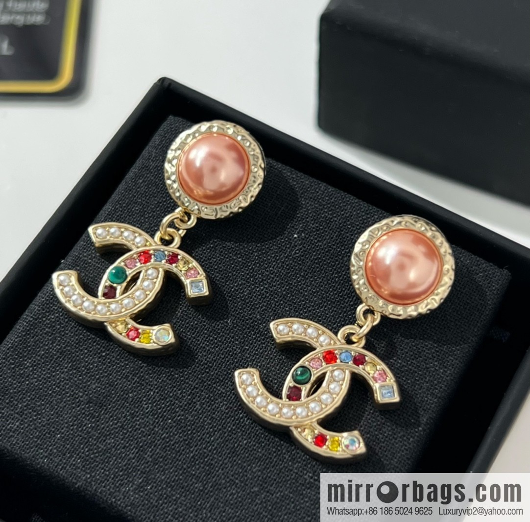 New ☑️ Chanel double c color pearl stud earrings