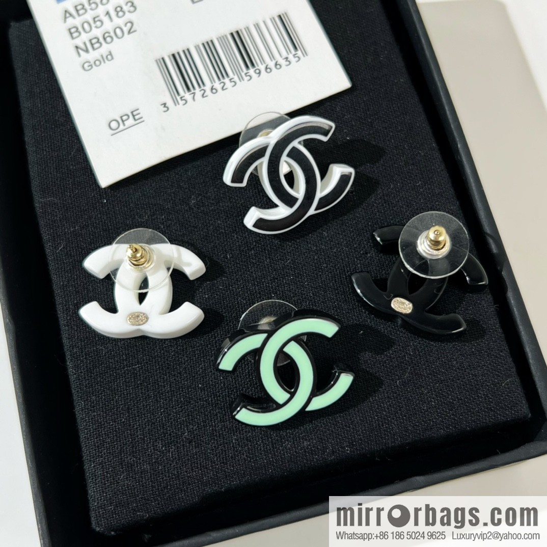 New ☑️ Chanel double c acrylic stud earrings