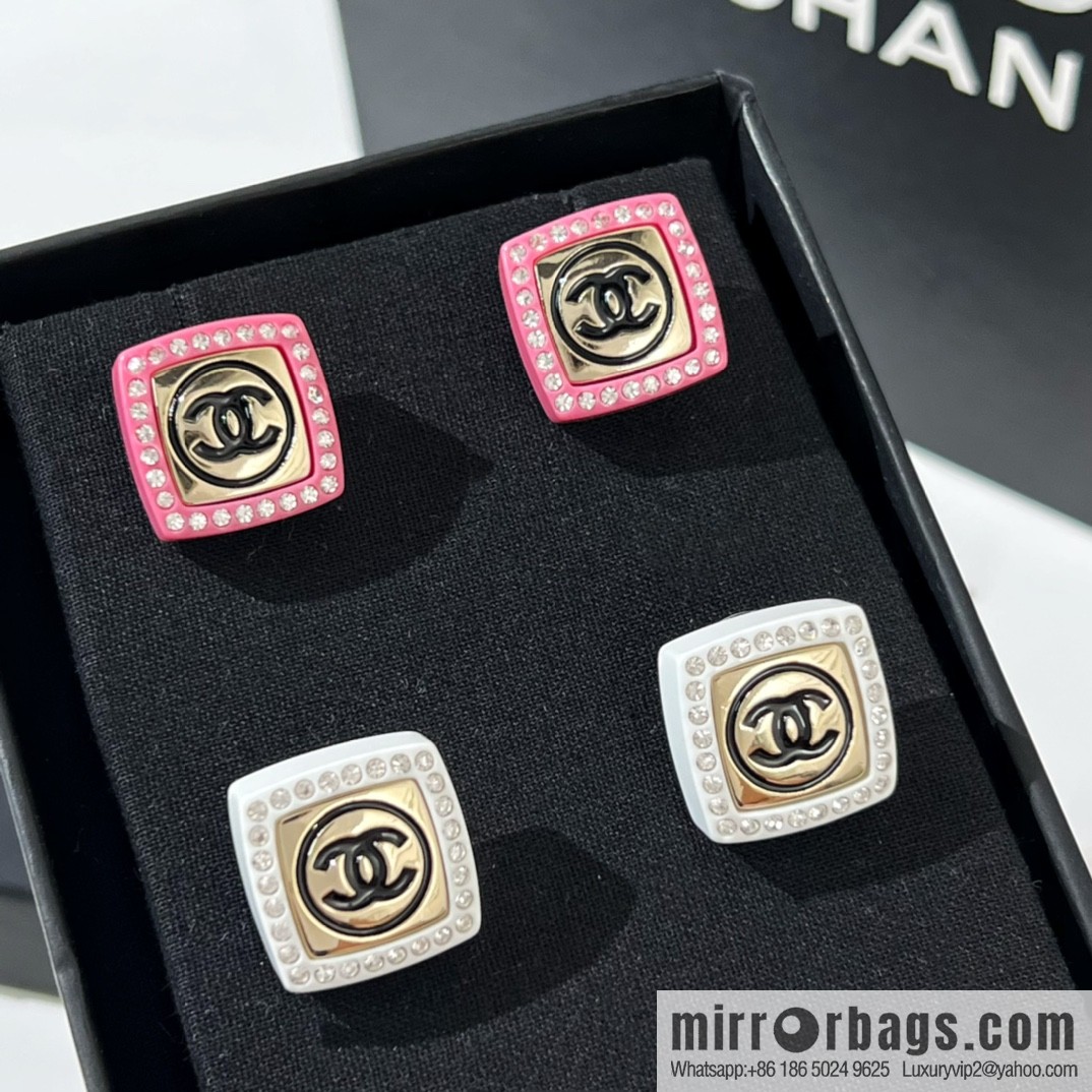 New ☑️ Chanel double c acrylic stud earrings