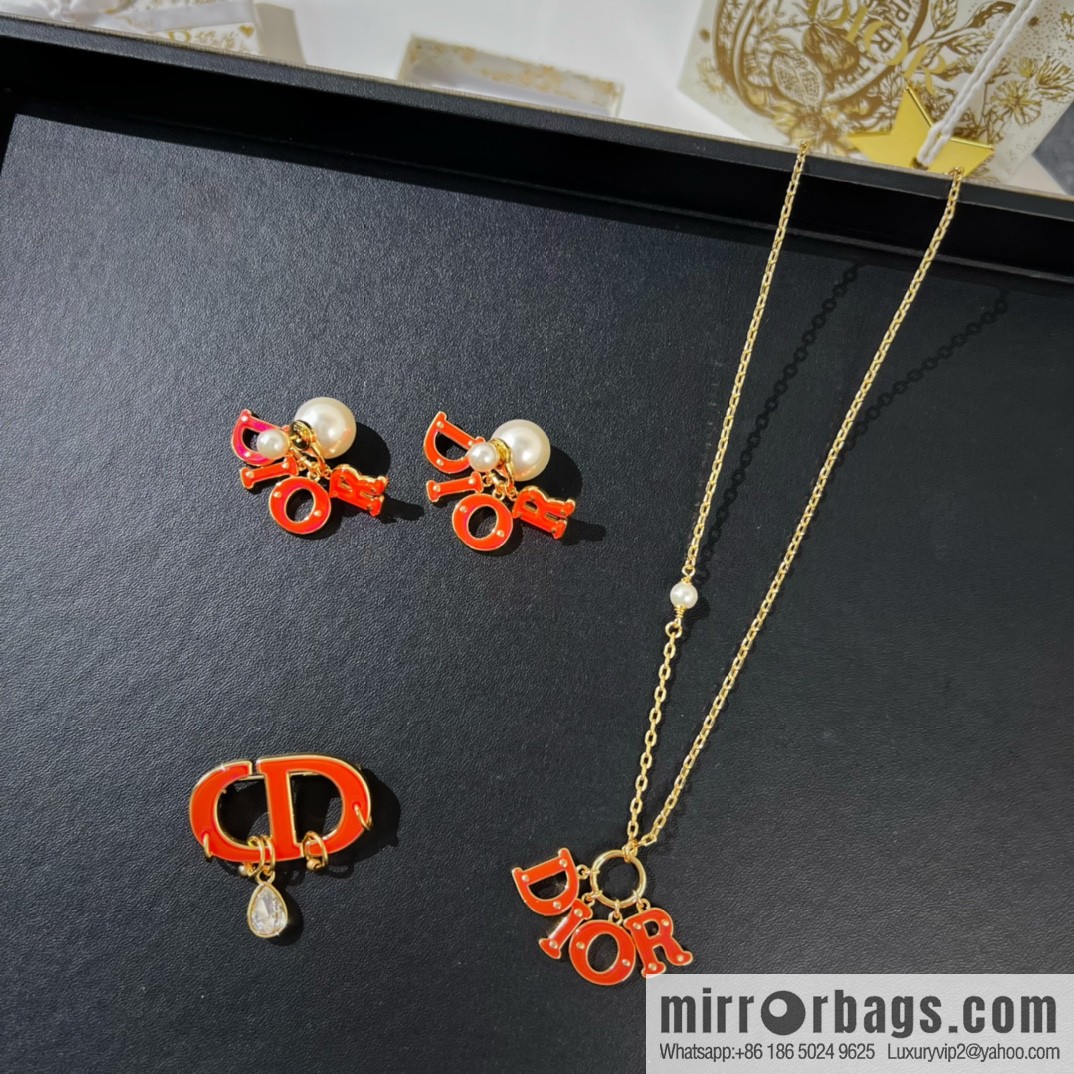 New ☑️ Dior CD brooch necklace earrings