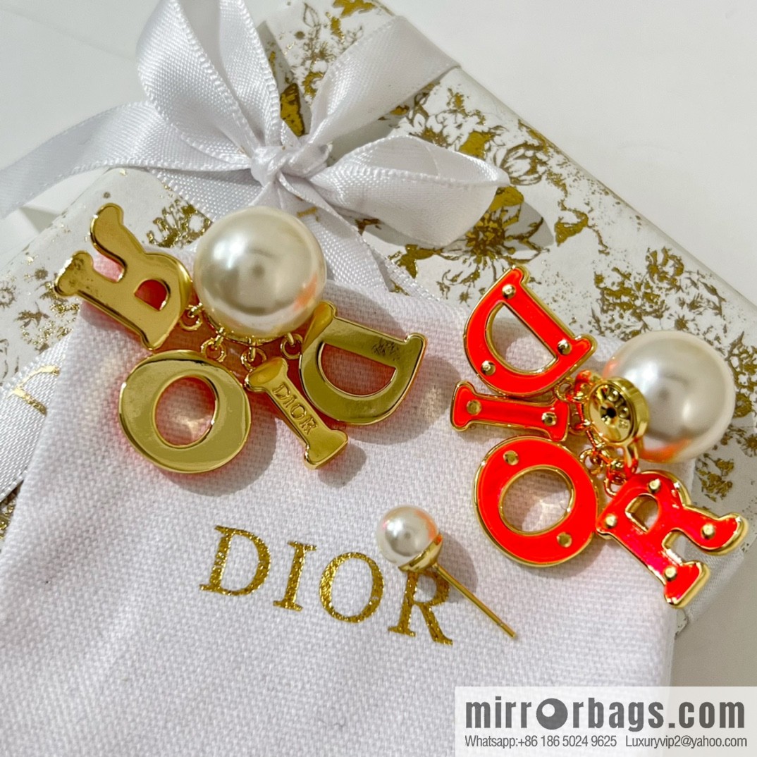 New ☑️ Dior CD brooch necklace earrings