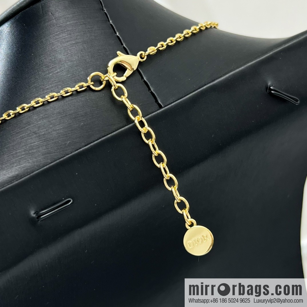 New ☑️ Dior CD Glazed Bead Headphone Chain