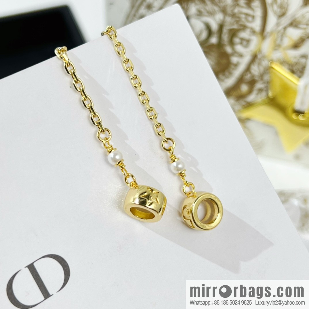 New ☑️ Dior Full Diamond CD Pearl Headphone Chain