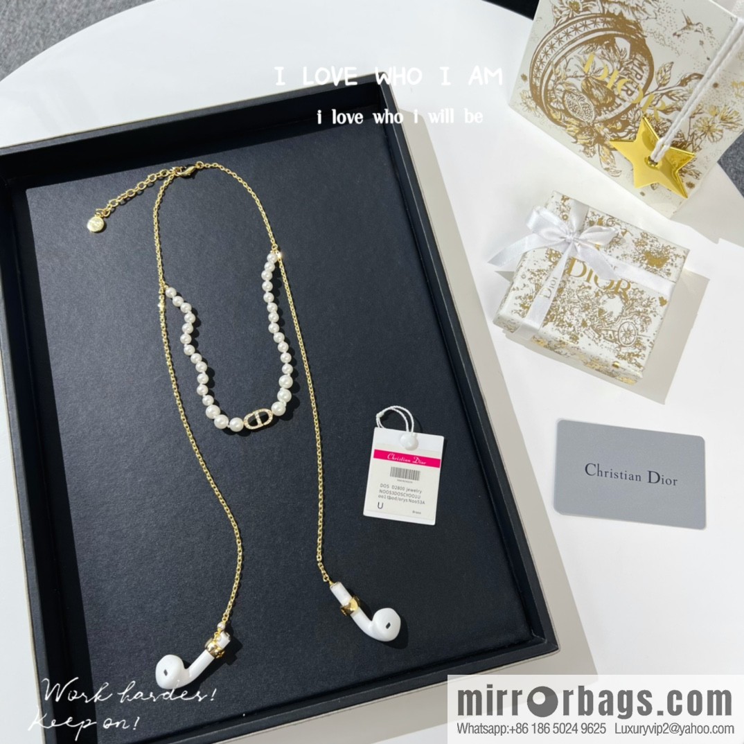 New ☑️ Dior Full Diamond CD Pearl Headphone Chain