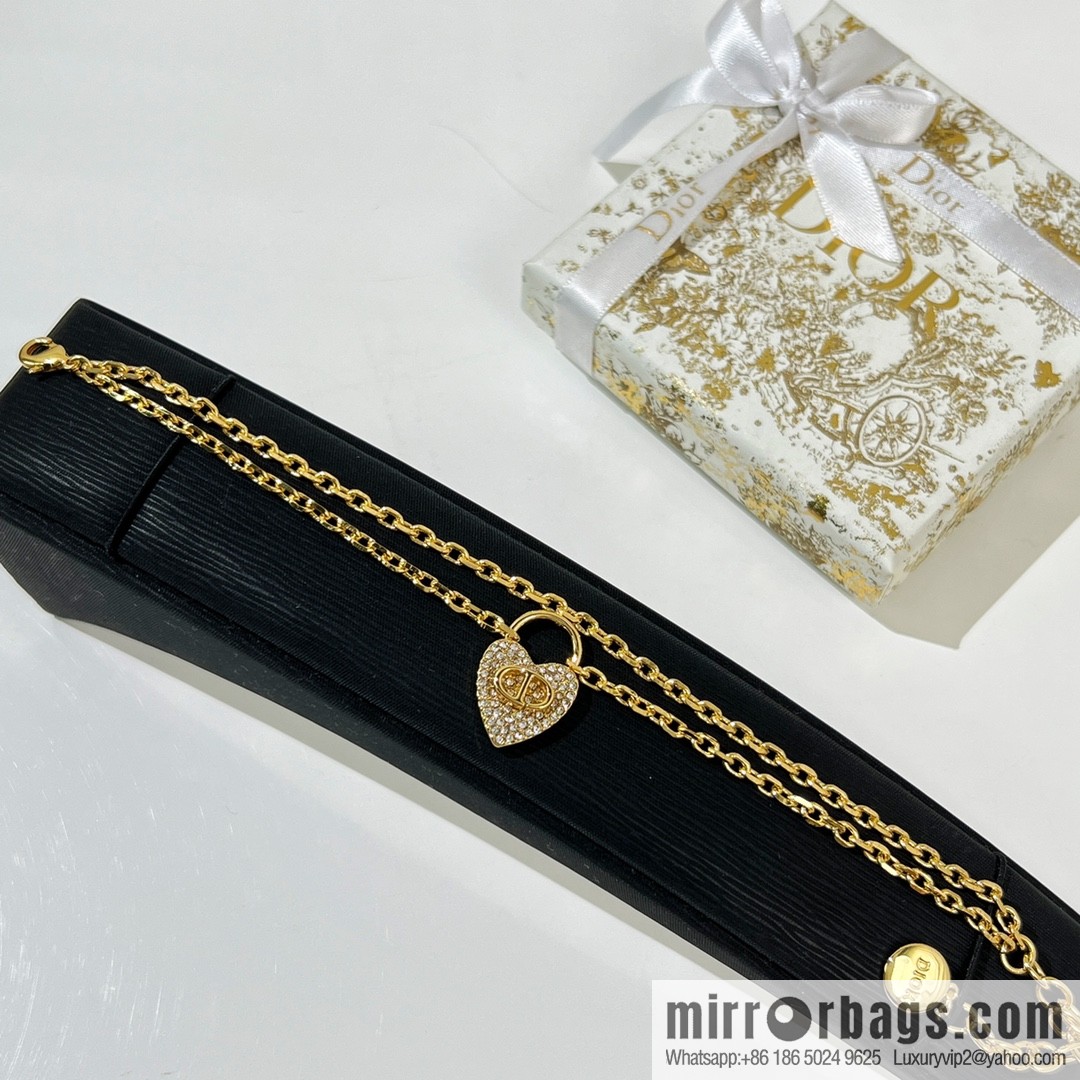 New ☑️ Dior CD full diamond peach heart necklace bracelet