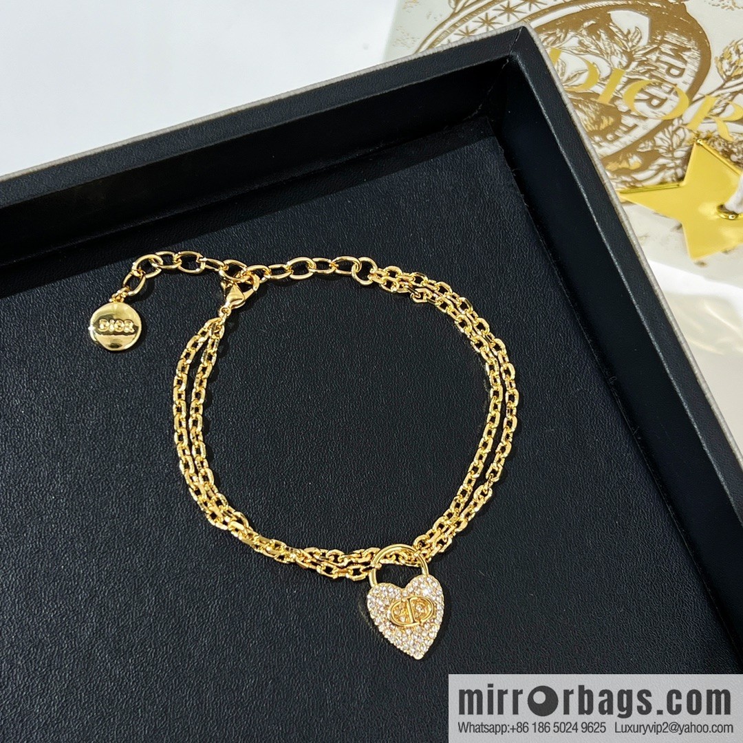 New ☑️ Dior CD full diamond peach heart necklace bracelet