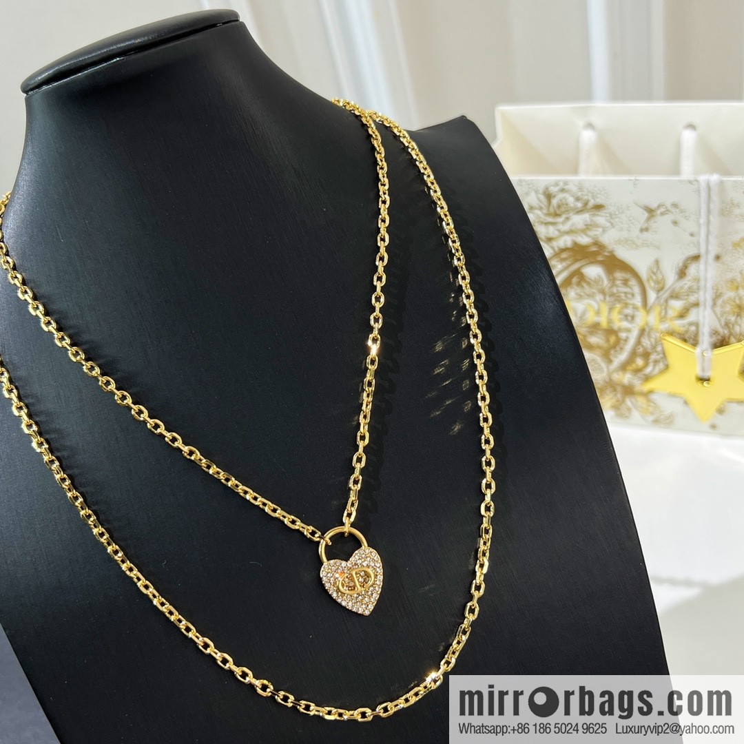 New ☑️ Dior CD full diamond peach heart necklace bracelet