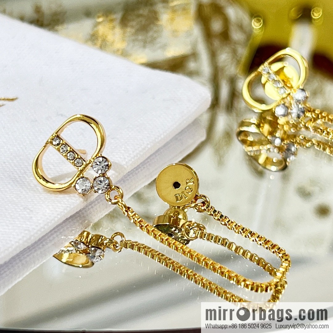 New ☑️ Dior CD fringed stud earrings