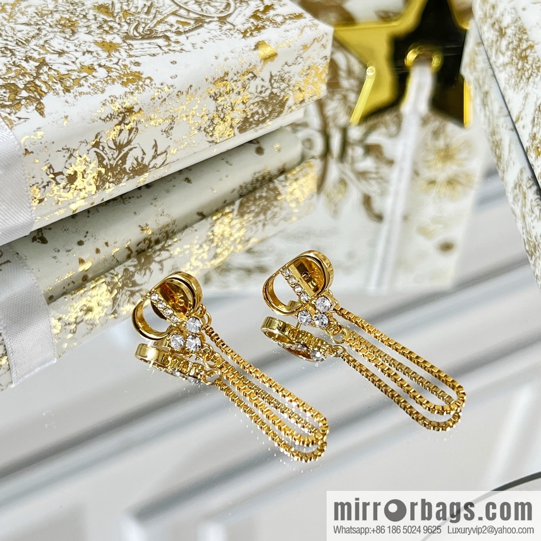 New ☑️ Dior CD fringed stud earrings