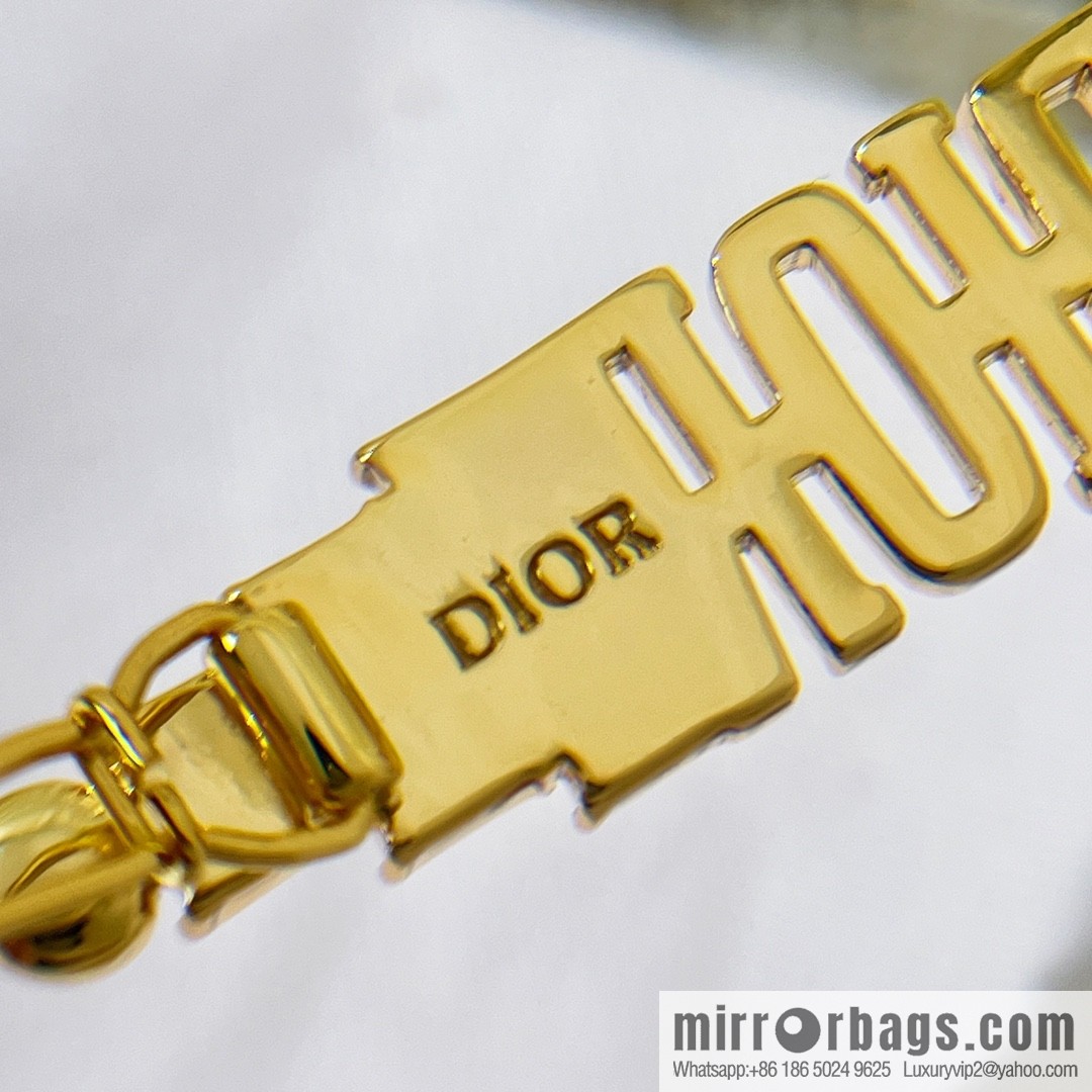 New ☑️ Dior full diamond letter hairpin hairpin