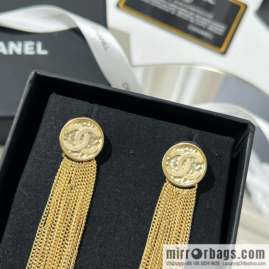 New ☑️ Chanel double c fringed stud earrings