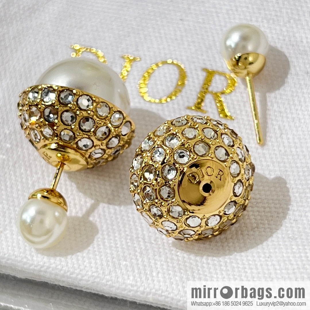 New ☑️ Dior full diamond size pearl stud earrings