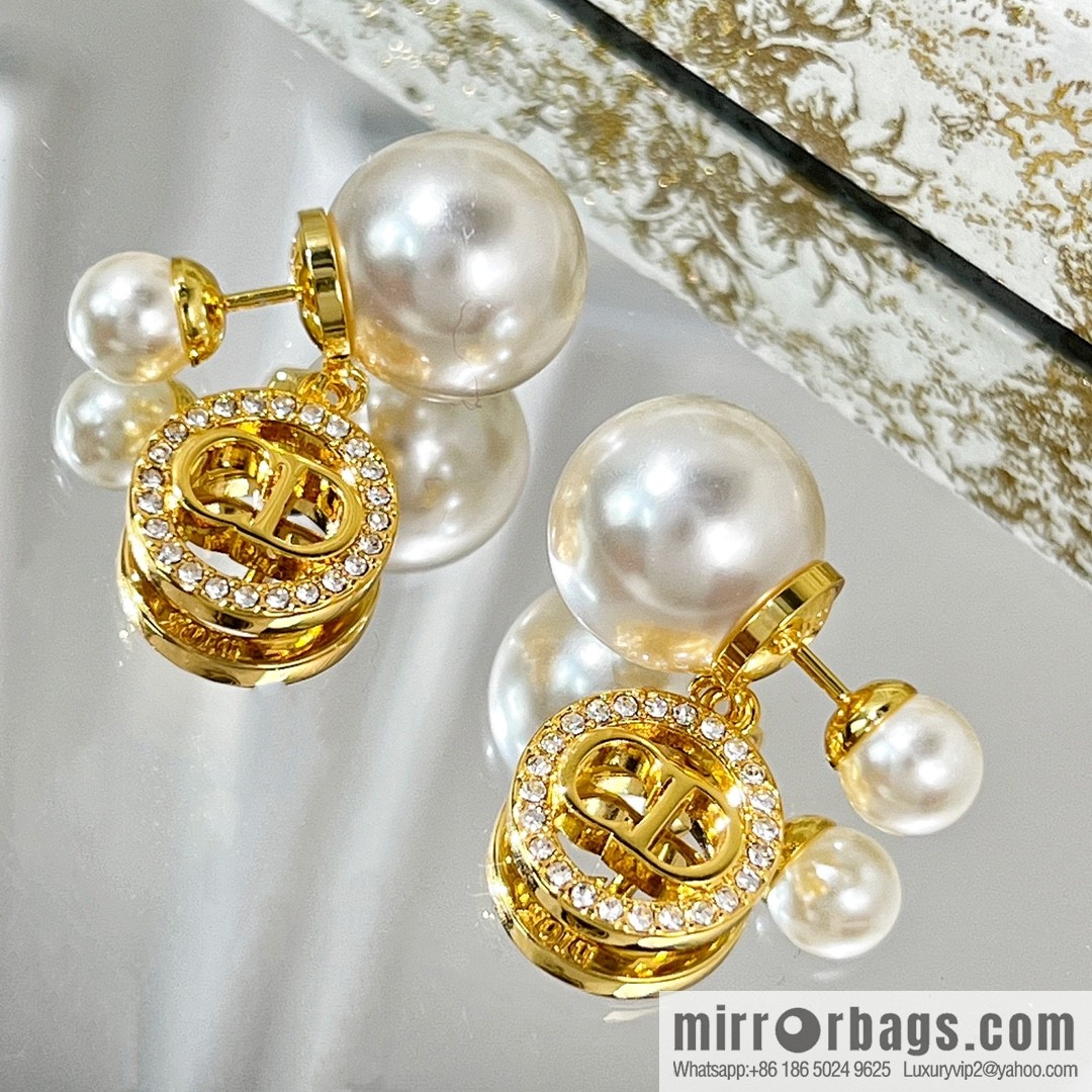 New ☑️ Dior CD full diamond size pearl stud earrings