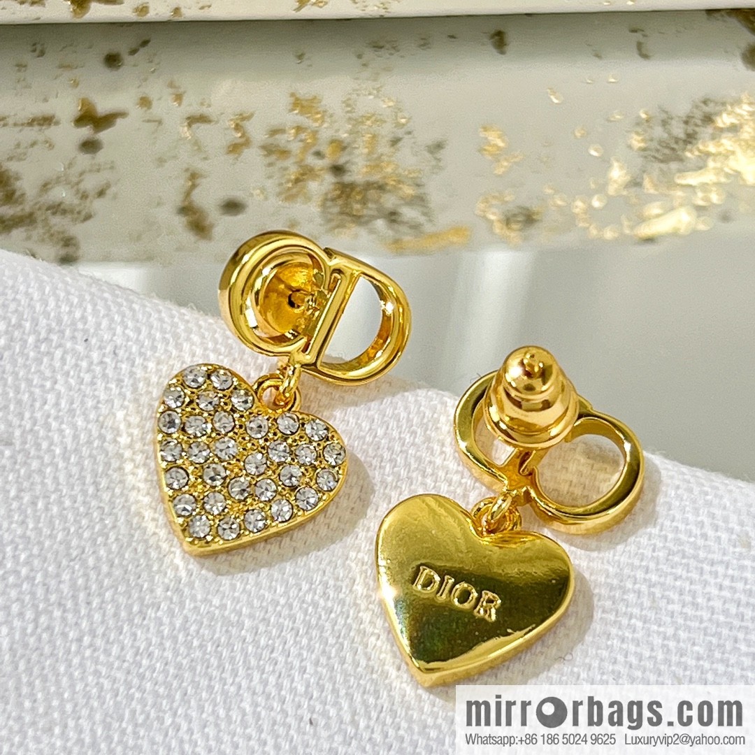 New ☑️ Dior CD full diamond peach heart stud earrings