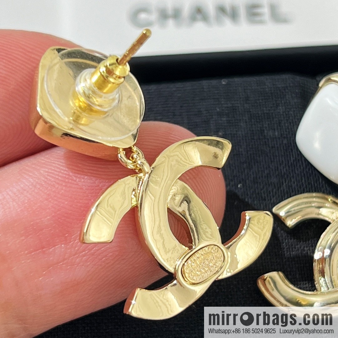 New ☑️ Chanel double c white rhombus, stud earrings