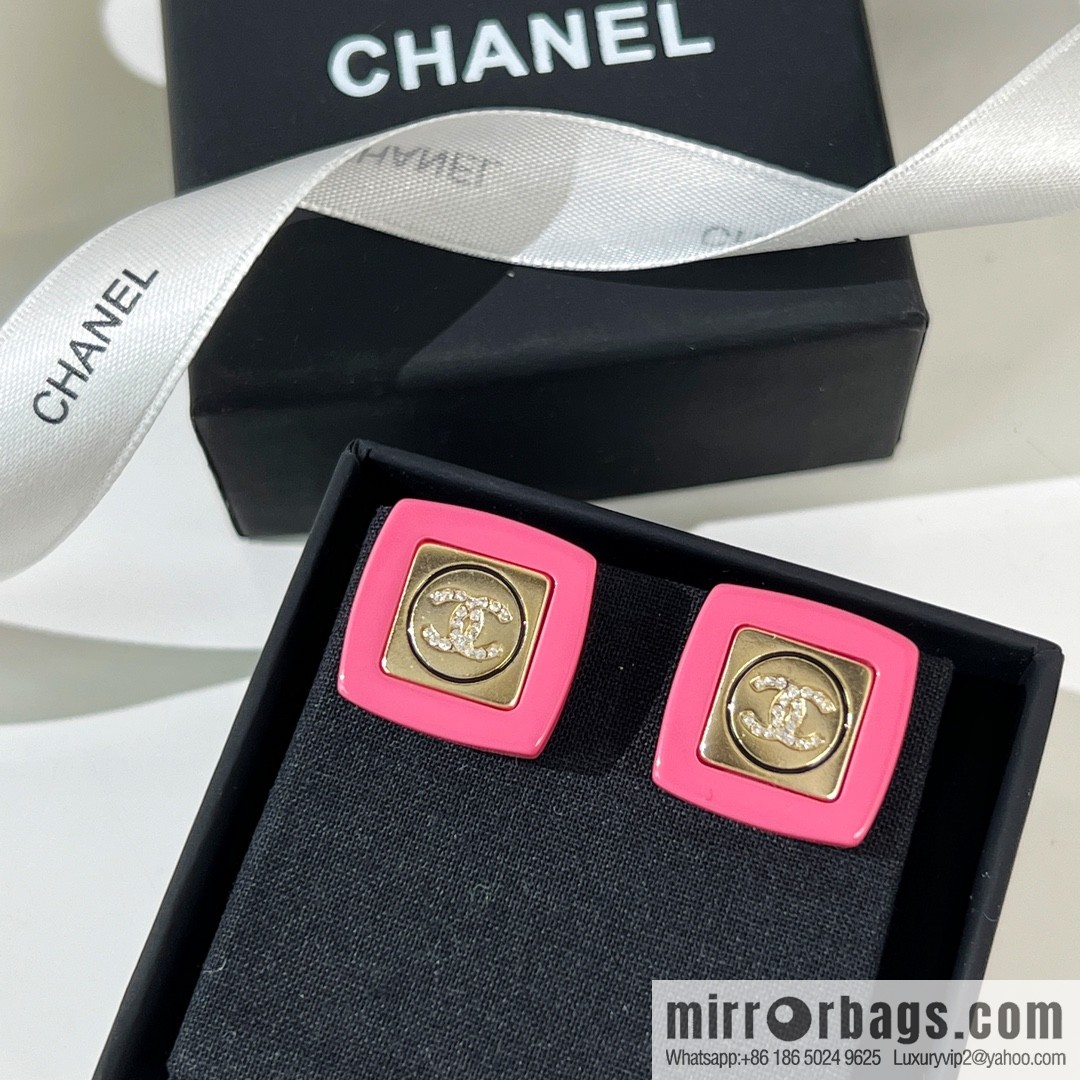 New ☑️ Chanel double c pink acrylic stud earrings