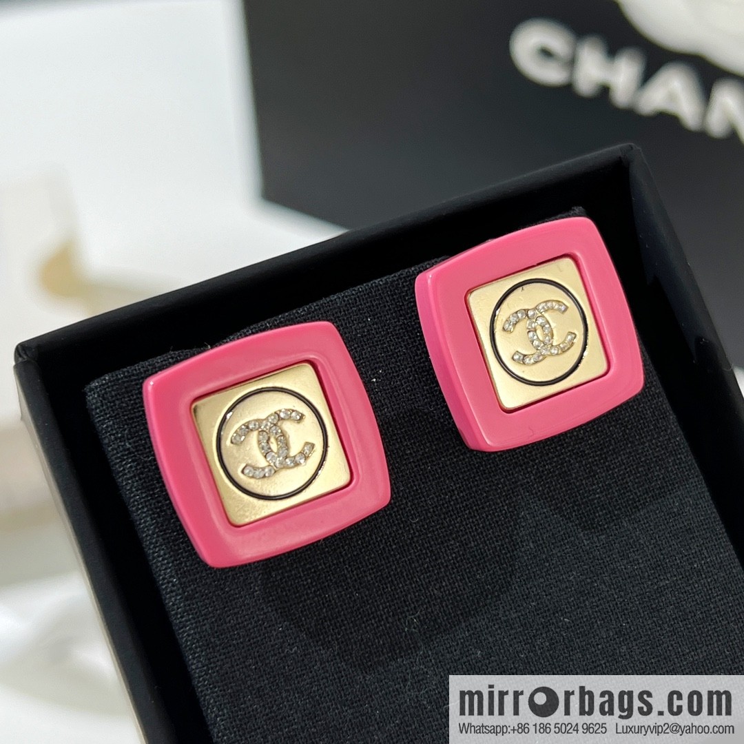 New ☑️ Chanel double c pink acrylic stud earrings