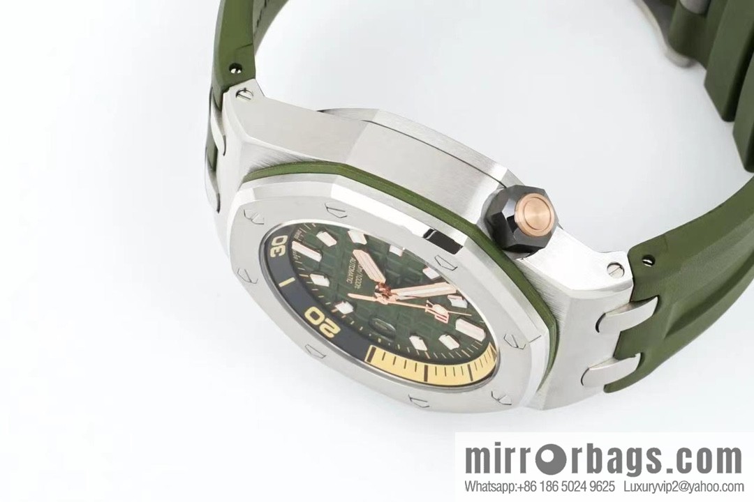 New 15720Calibre 4308 self-winding movement watch