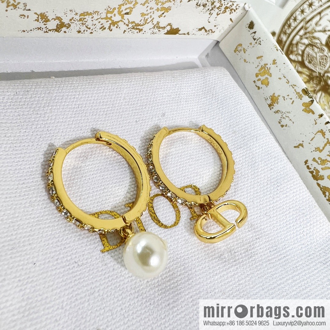 New ☑️ Dior CD pearl stud earrings