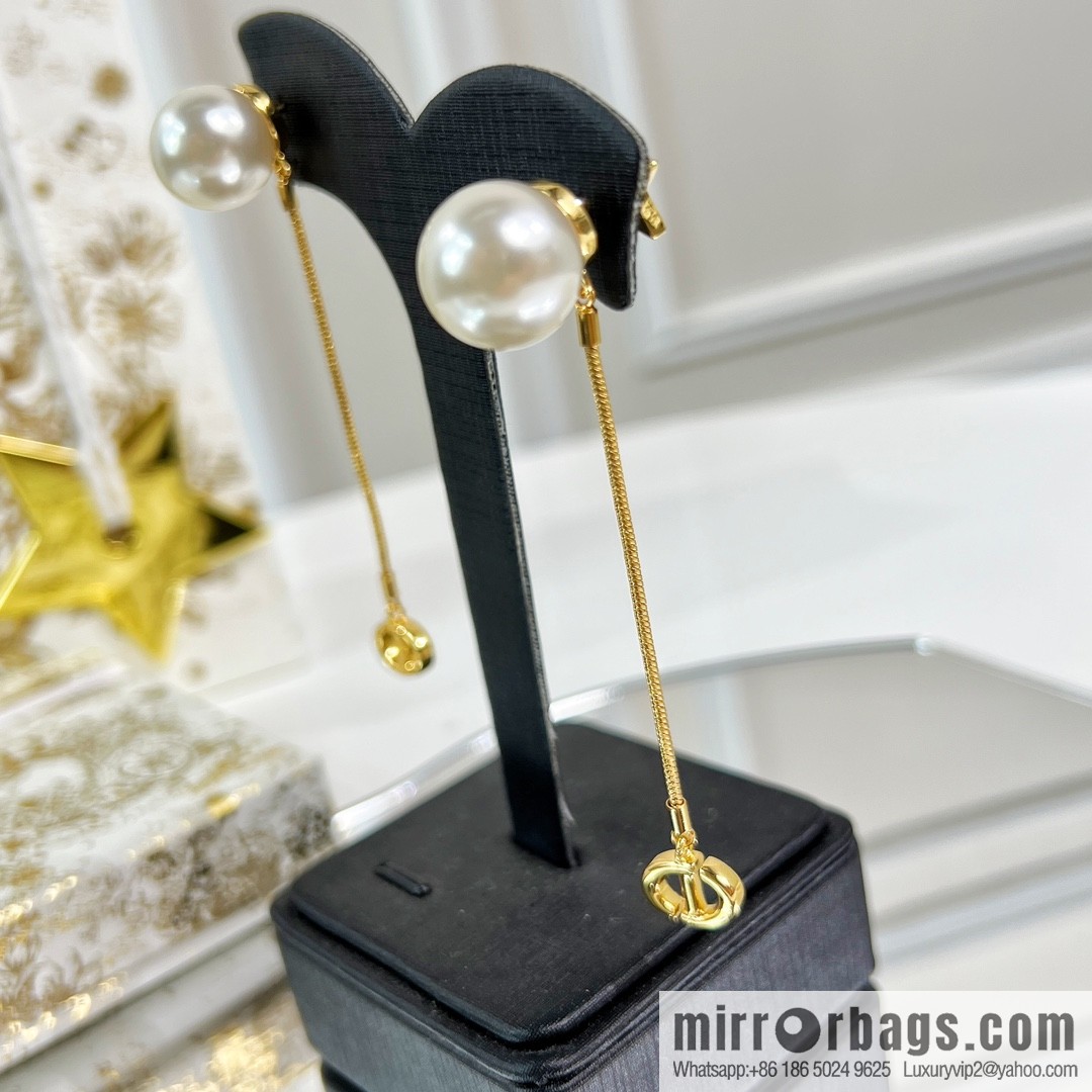 New ☑️ Dior CD star pearl tassel earrings