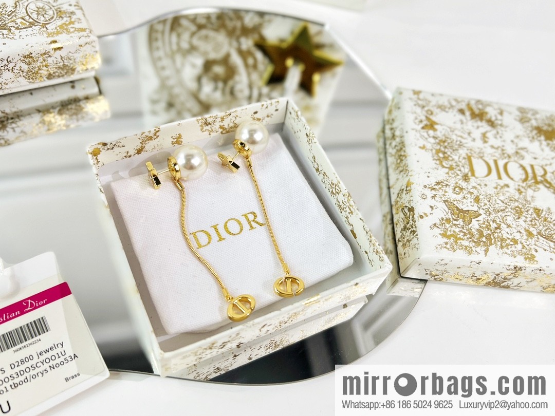 New ☑️ Dior CD star pearl tassel earrings