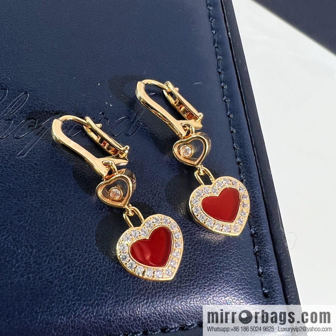 Chopard HAPPY DIAMONDS ICONS love stud earrings