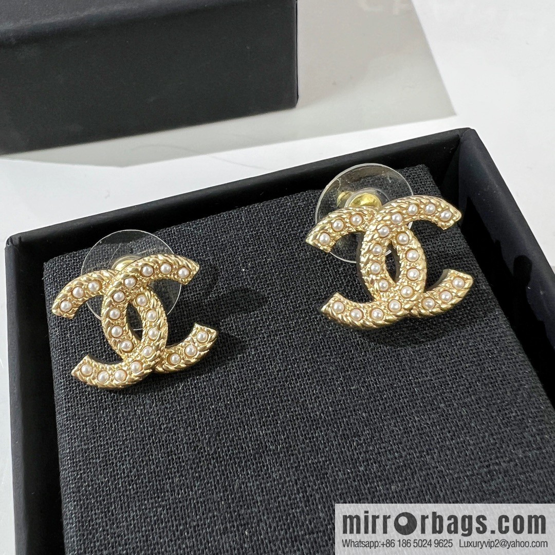 New ☑️ Chanel double c pearl stud earrings