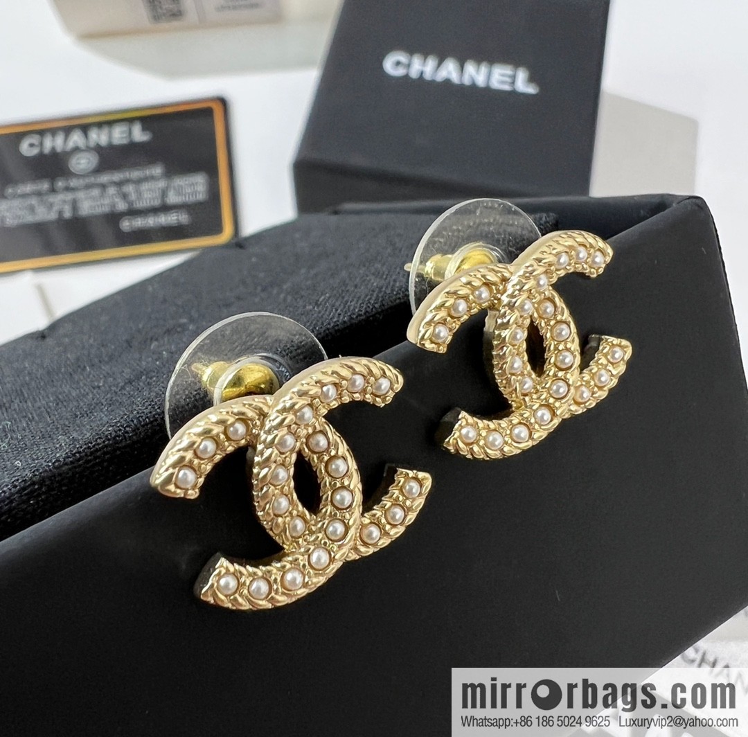 New ☑️ Chanel double c pearl stud earrings