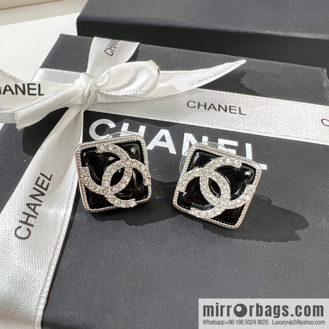 New ☑️ Chanel double c diamond stud earrings
