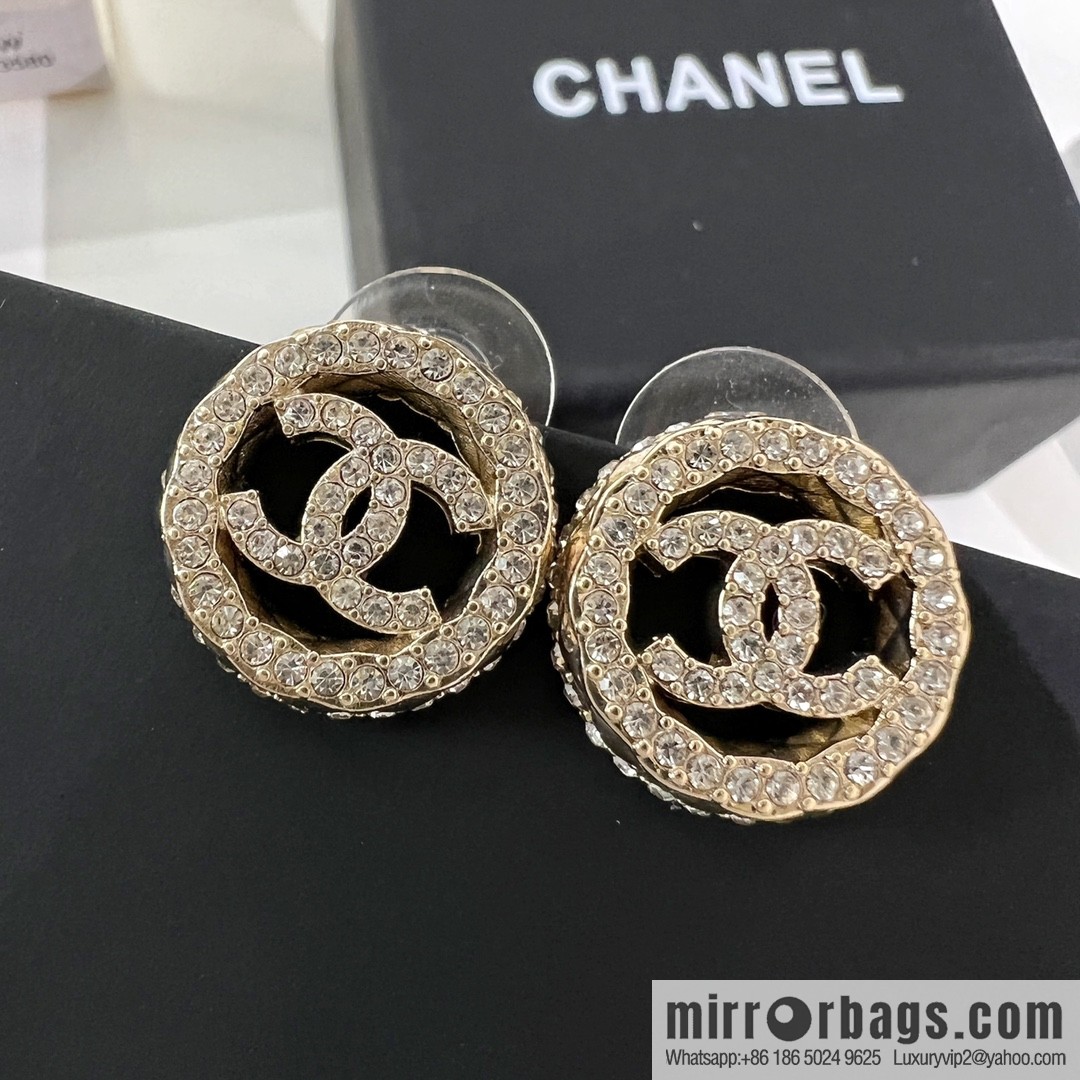 New ☑️ Chanel double c round full diamond stud earrings