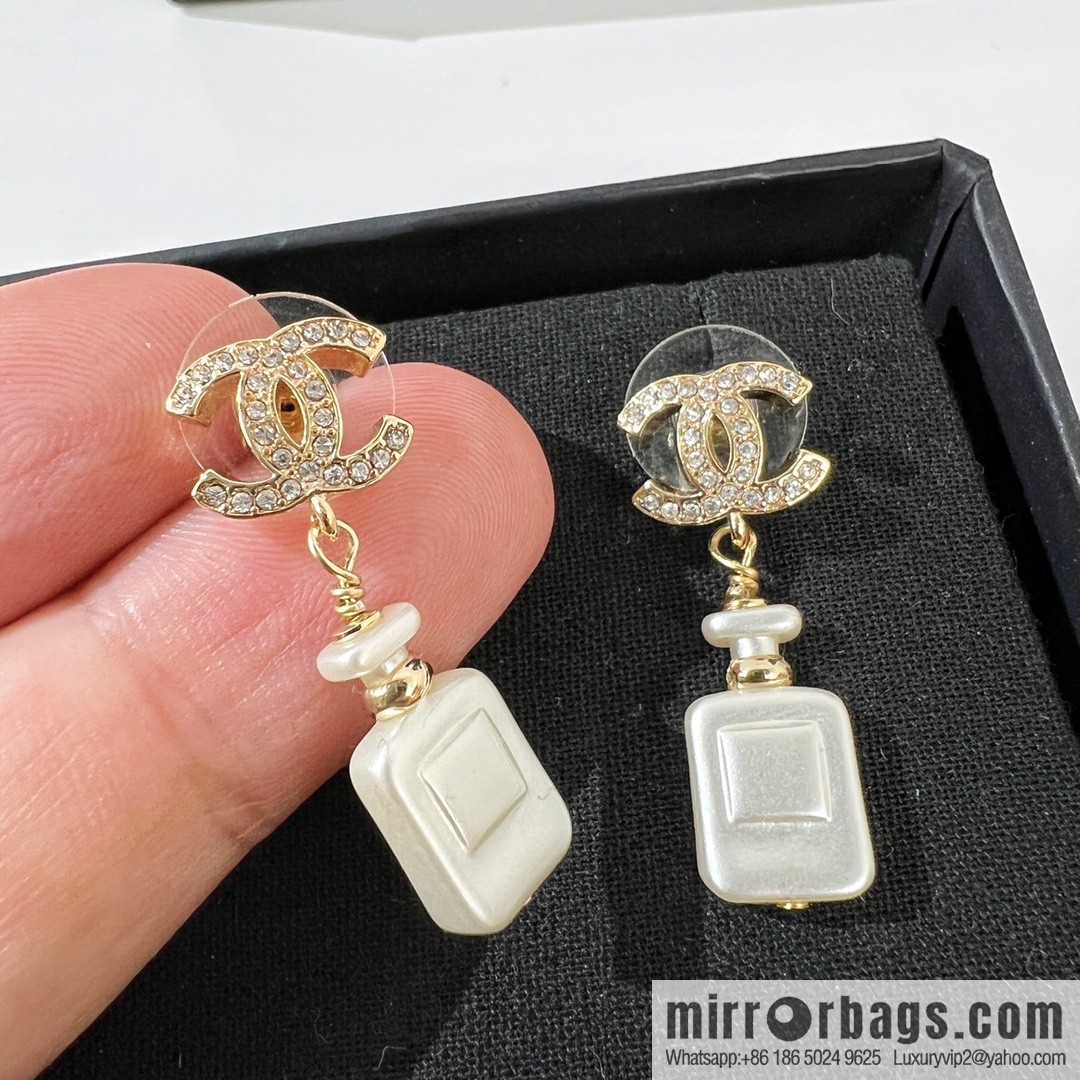 New ☑️ Chanel double c perfume bottle stud earrings