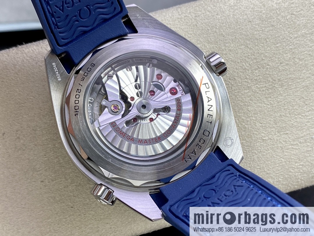 Omega, Ocean Cosmos Timepiece Hippocampus 600-meter series automatic mechanical men's watch is equipped with a stable 8900 movement