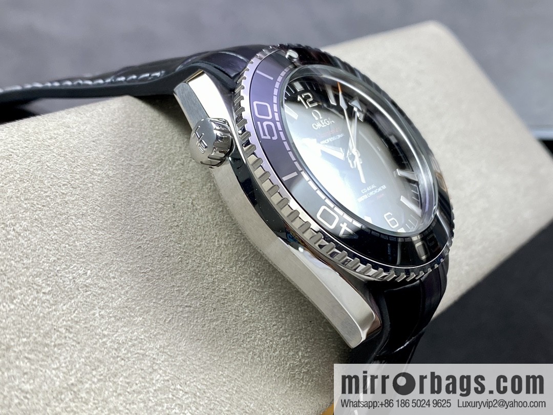 Omega, Ocean Cosmos Timepiece Hippocampus 600-meter series automatic mechanical men's watch is equipped with a stable 8900 movement