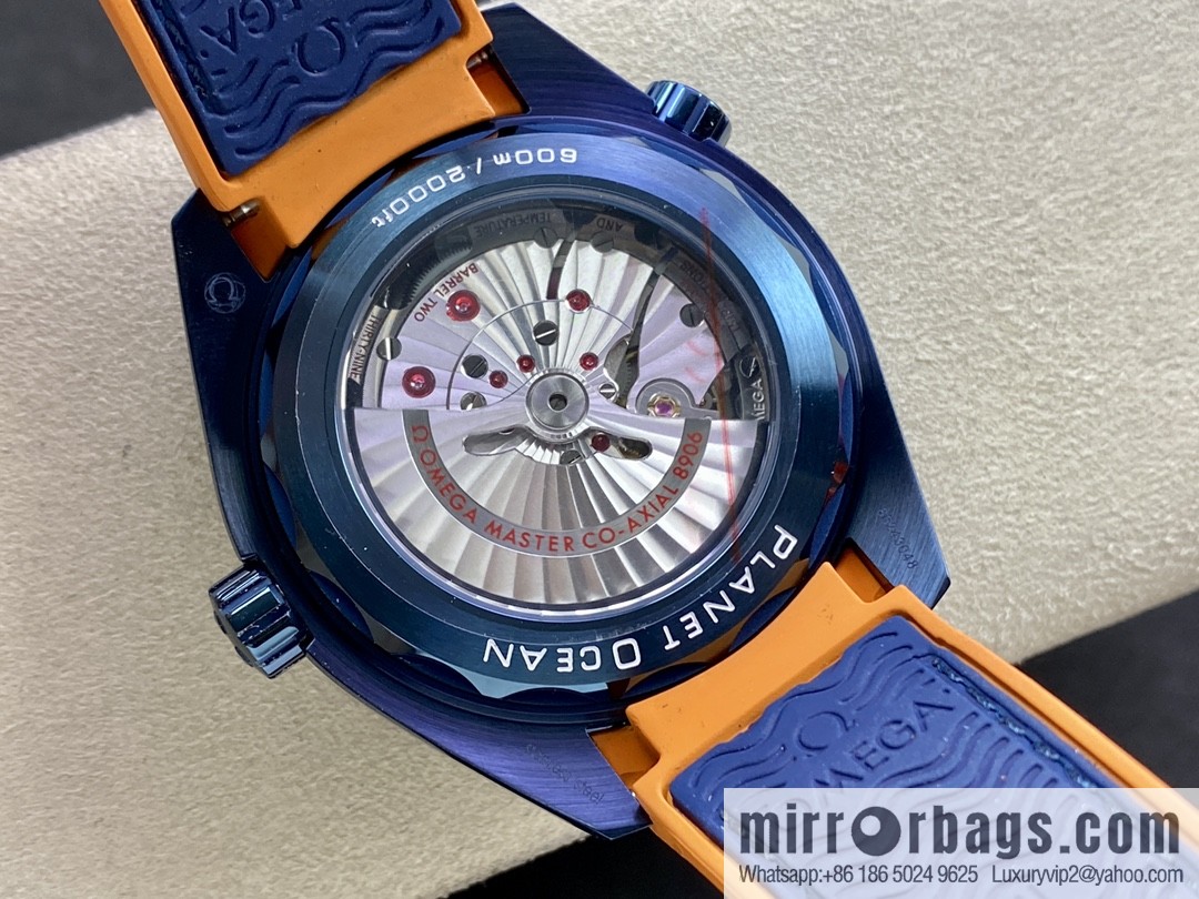 Omega, Deep Sea Blue, Ocean Universe 600 meters GMT Seamaster 600 series automatic mechanical men's watch
