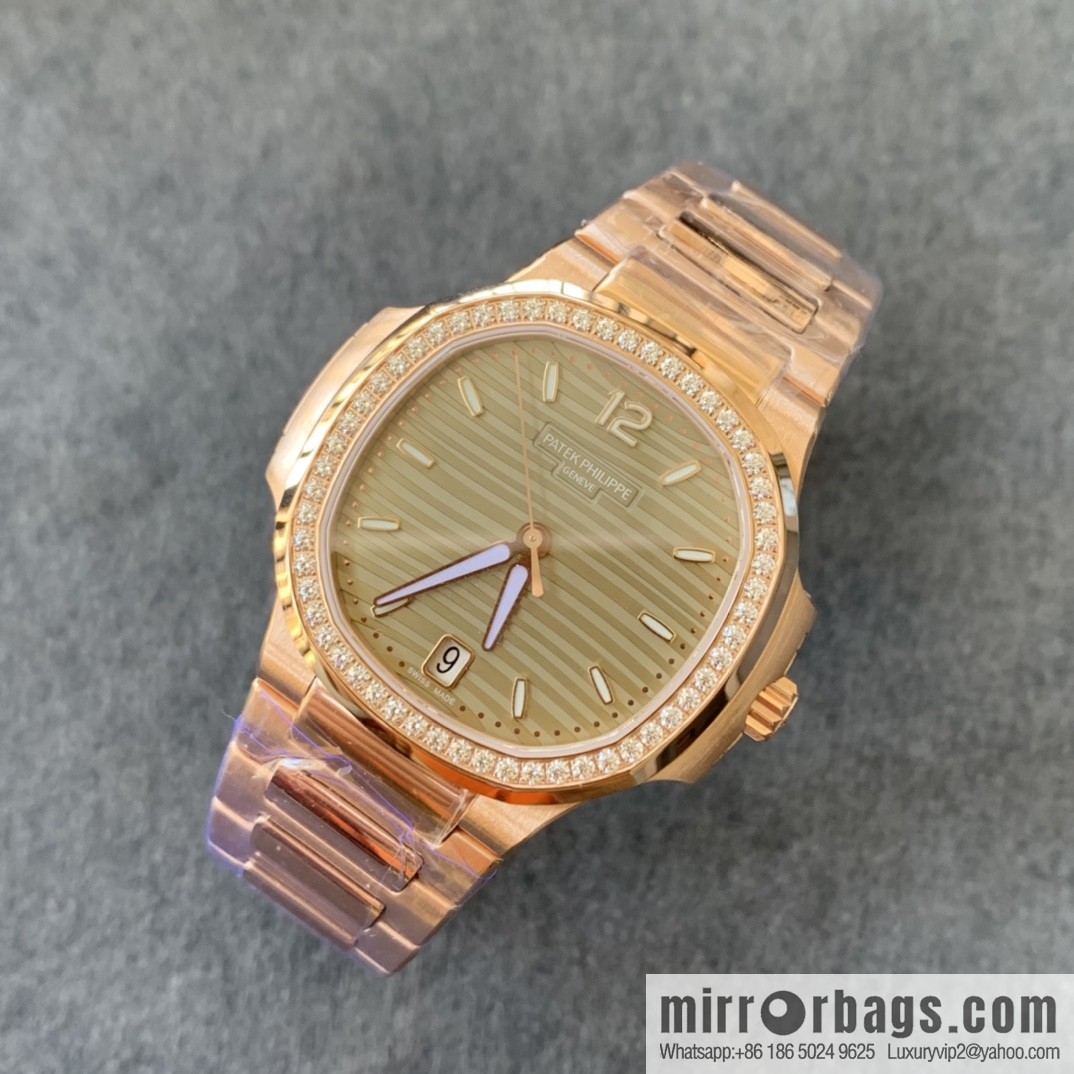 Patek Philippe Sports Elegance Series Nautilus Women's 7118 Model 1. New Customized Edition Cal.324SC Integrated Self-winding Movement