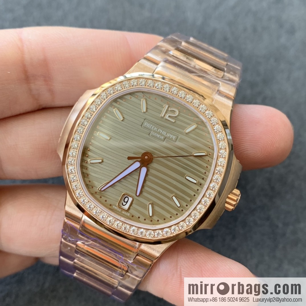 Patek Philippe Sports Elegance Series Nautilus Women's 7118 Model 1. New Customized Edition Cal.324SC Integrated Self-winding Movement