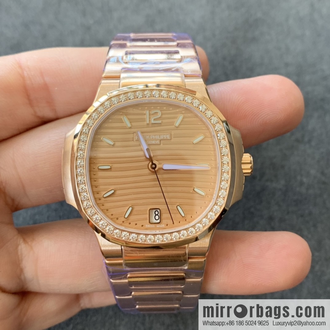 Patek Philippe Sports Elegance Series Nautilus Women's 7118 Model 1. New Customized Edition Cal.324SC Integrated Self-winding Movement