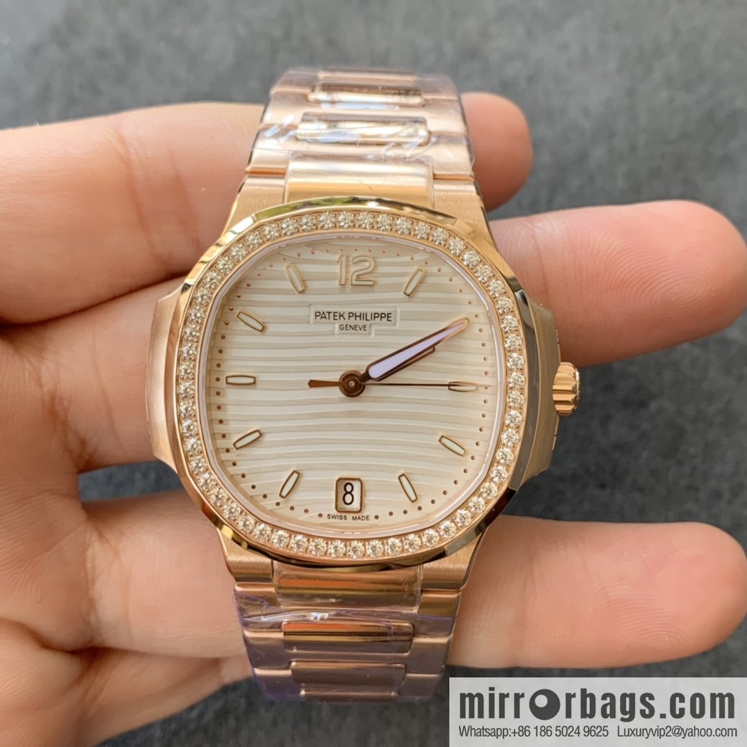 Patek Philippe Sports Elegance Series Nautilus Women's 7118 Model 1. New Customized Edition Cal.324SC Integrated Self-winding Movement