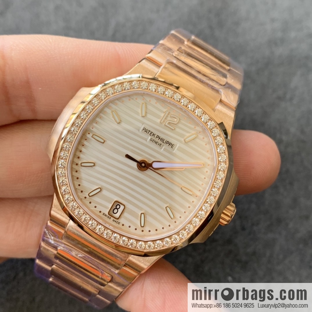 Patek Philippe Sports Elegance Series Nautilus Women's 7118 Model 1. New Customized Edition Cal.324SC Integrated Self-winding Movement