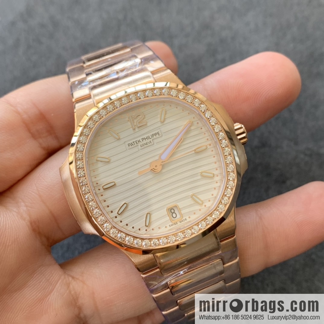 Patek Philippe Sports Elegance Series Nautilus Women's 7118 Model 1. New Customized Edition Cal.324SC Integrated Self-winding Movement