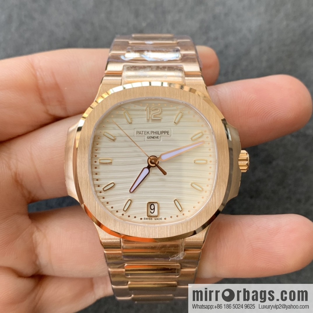 Patek Philippe Sports Elegance Series Nautilus Women's 7118 Model 1. New Customized Edition Cal.324SC Integrated Self-winding Movement