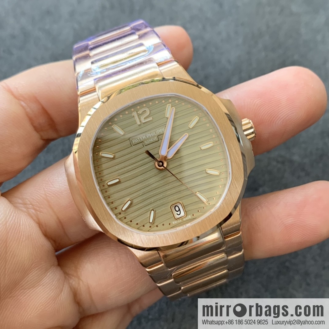 Patek Philippe Sports Elegance Series Nautilus Women's 7118 Model 1. New Customized Edition Cal.324SC Integrated Self-winding Movement