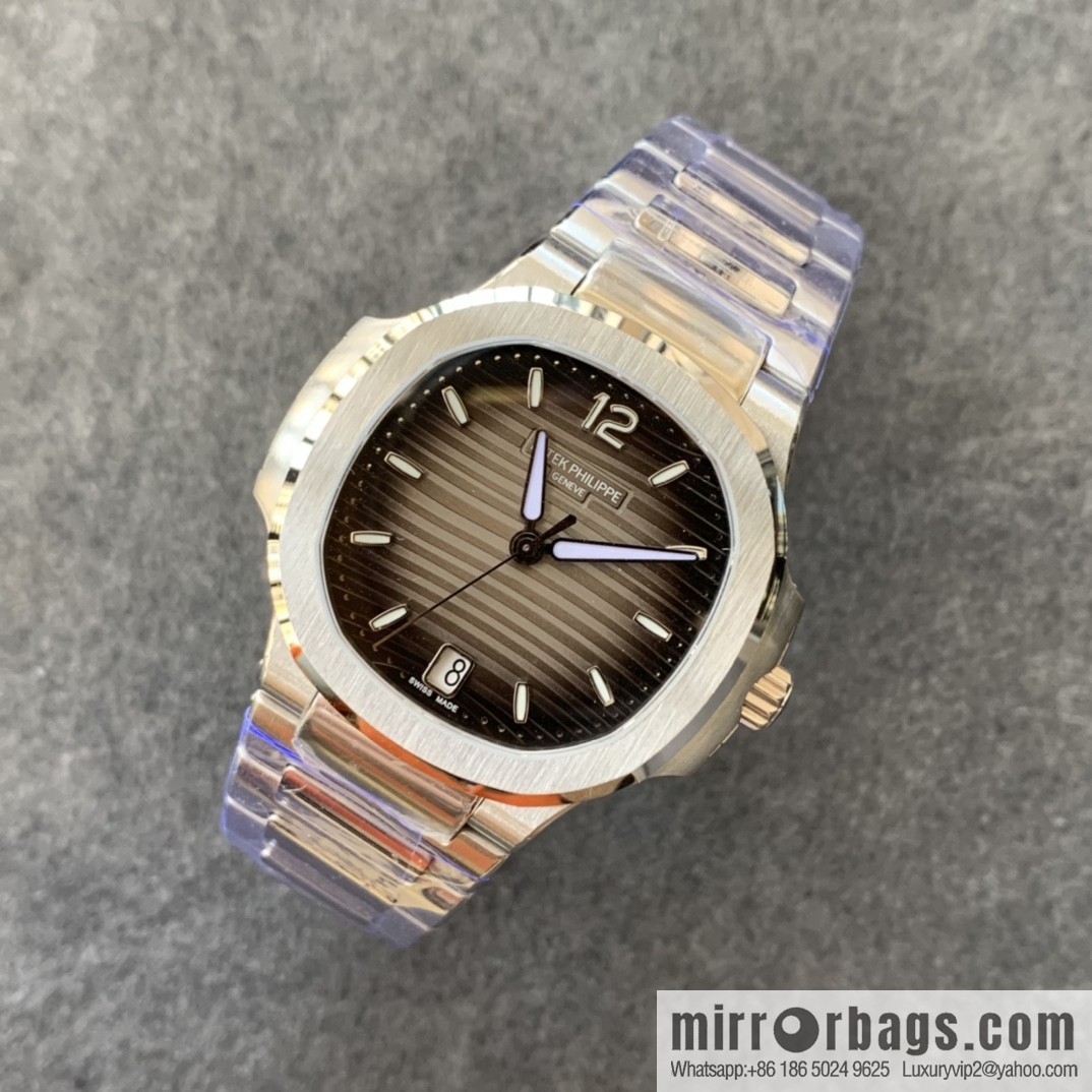 Patek Philippe Sports Elegance Series Nautilus Women's 7118 Model 1. New Customized Edition Cal.324SC Integrated Self-winding Movement