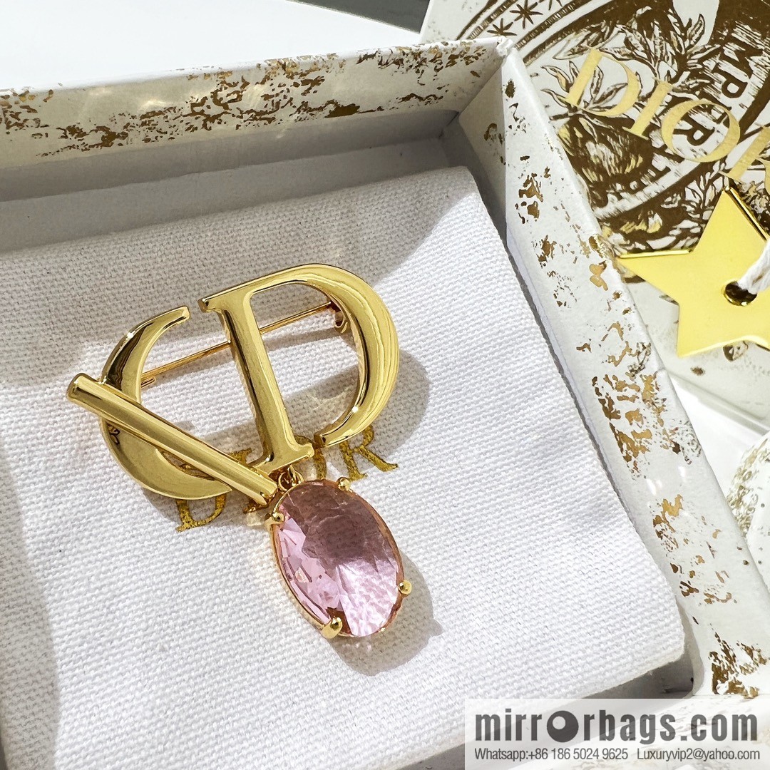 New ☑️ Dior CD pink diamond brooch